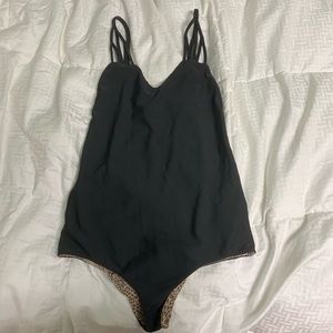 Capetown shadow? 🦋$75🦋